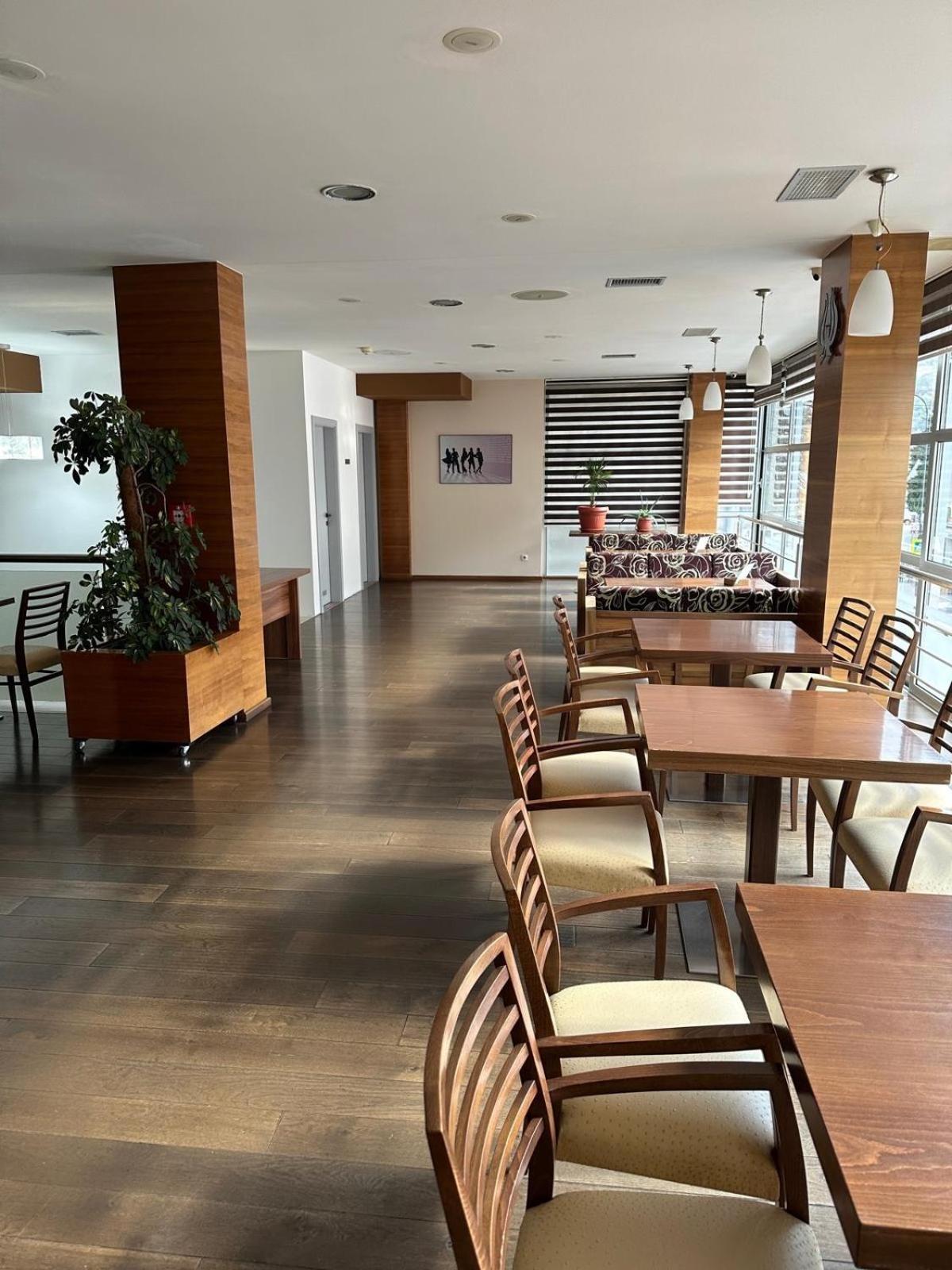 Hotel Oaza Кониц Экстерьер фото