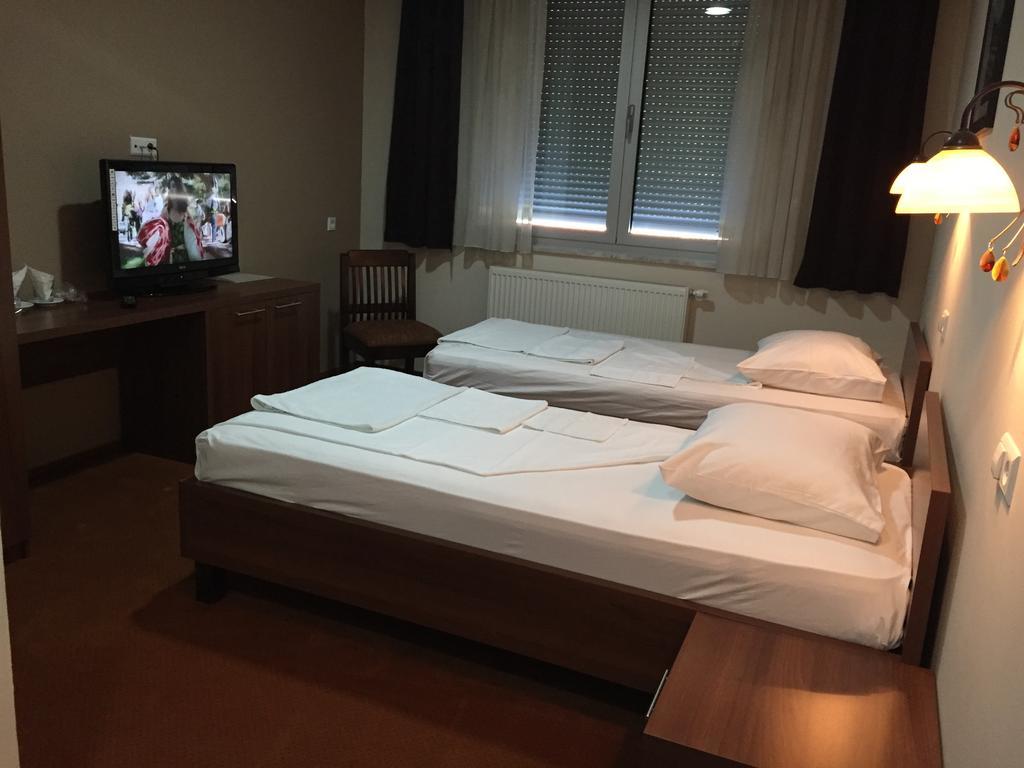 Hotel Oaza Кониц Номер фото