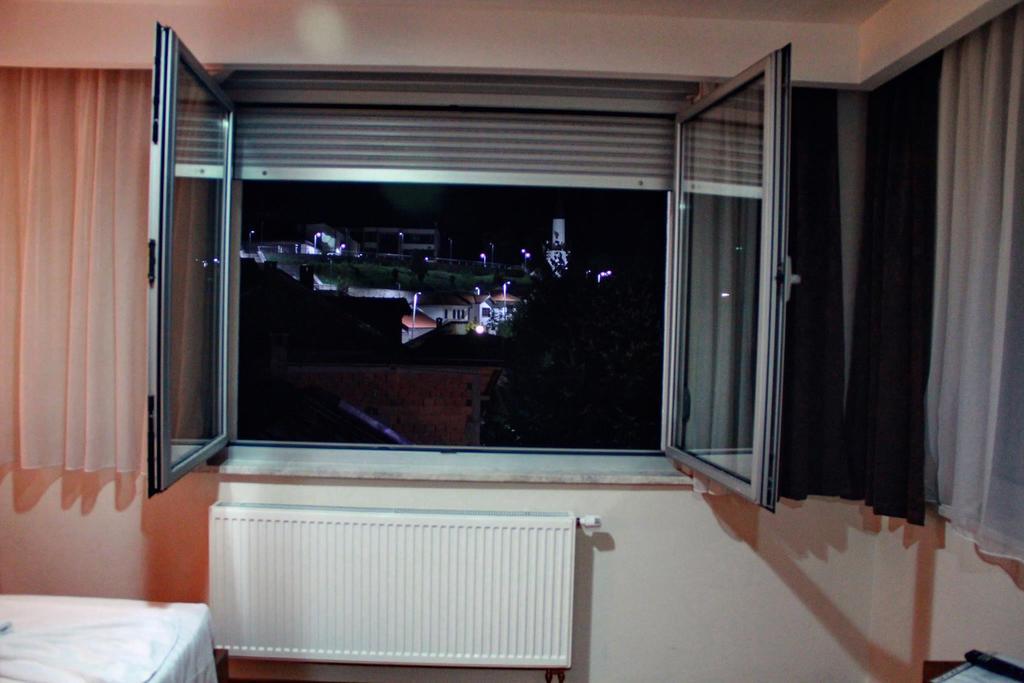 Hotel Oaza Кониц Экстерьер фото